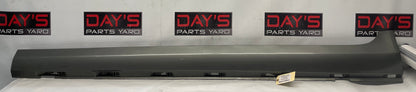 2013 Chevy Caprice LH Driver Rocker Molding Side Skirt Panel Trim OEM - Day's Parts Yard
