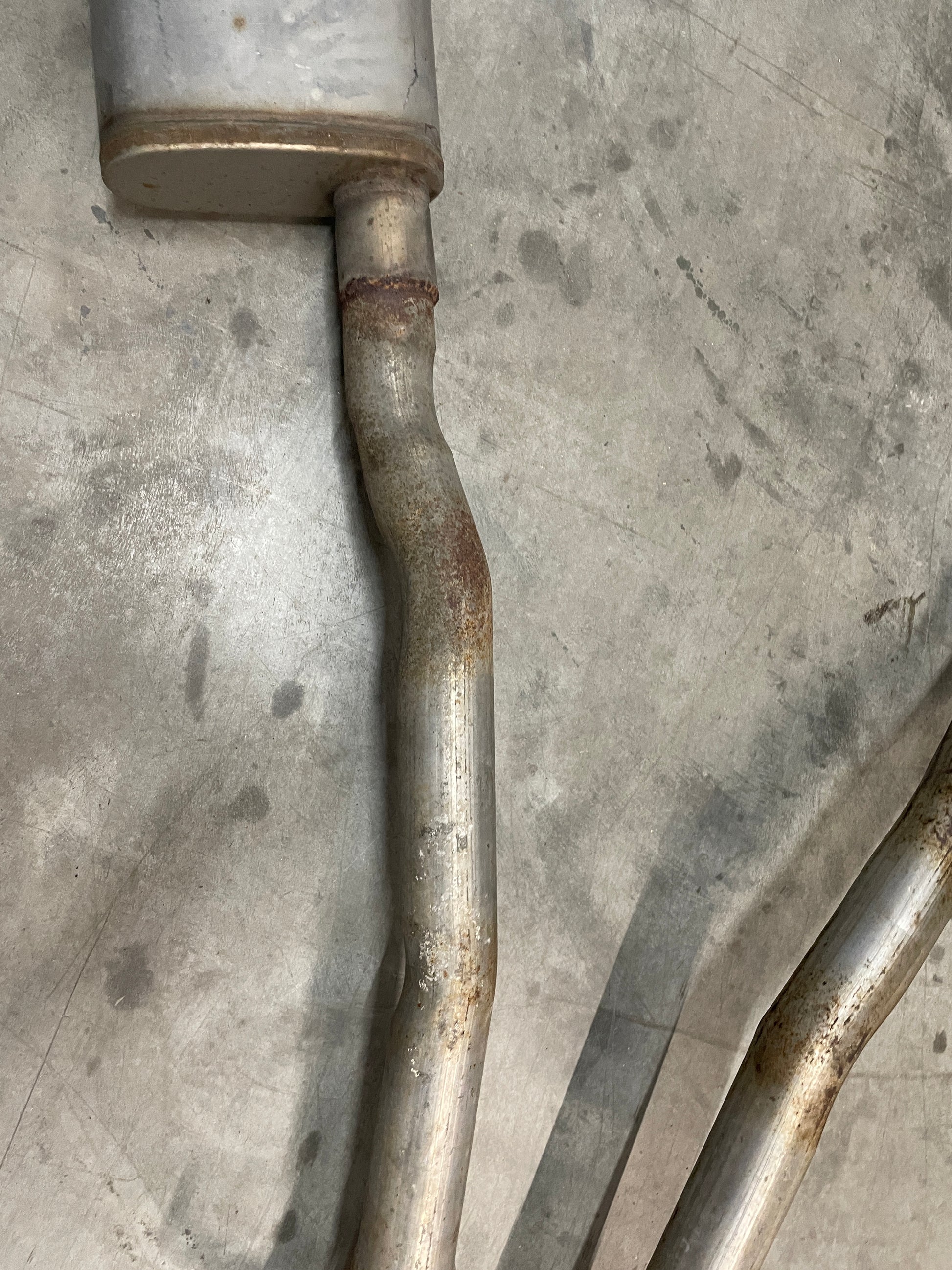 2005 Pontiac GTO Factory Exhaust OEM - Day's Parts Yard