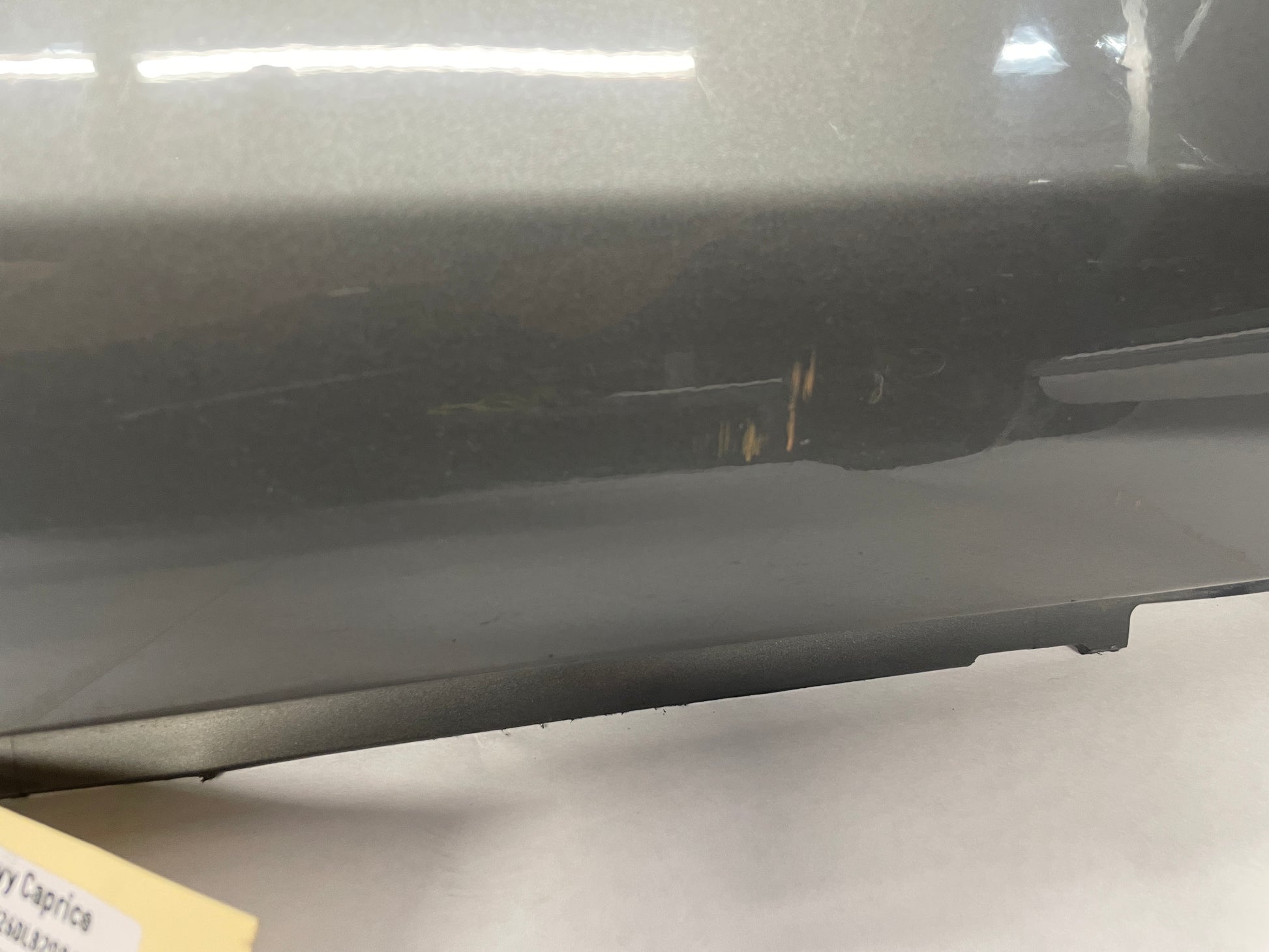 2013 Chevy Caprice LH Driver Rocker Molding Side Skirt Panel Trim OEM - Day's Parts Yard