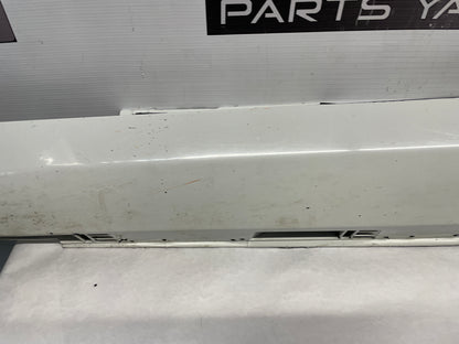 2012 Chevy Caprice PPV LH Driver Rocker Molding Side Skirt Panel Trim White OEM