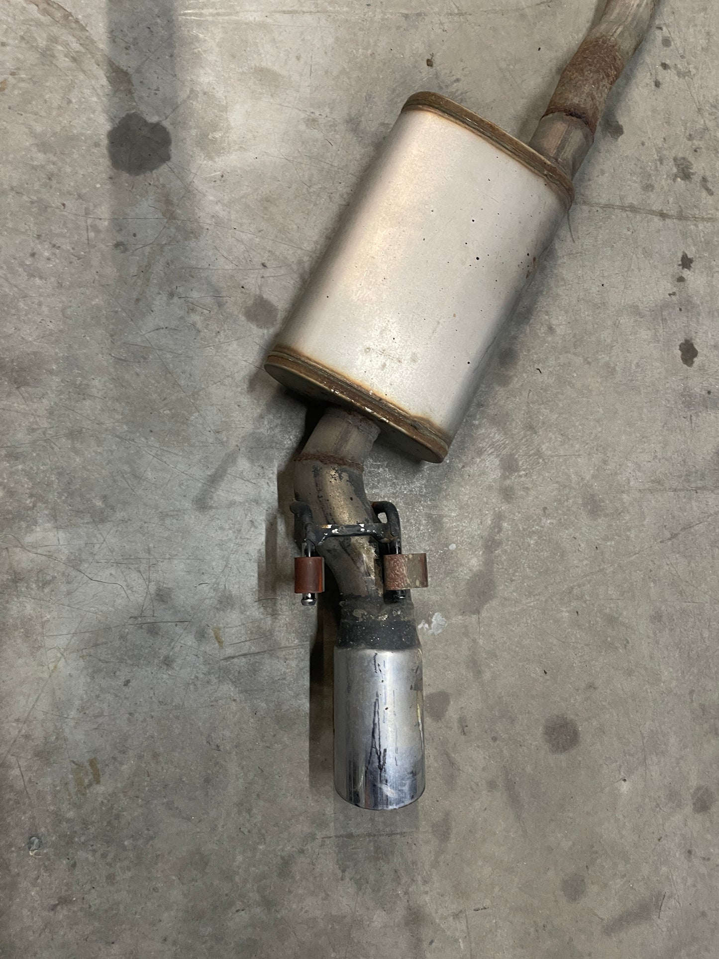 2005 Pontiac GTO Factory Exhaust OEM - Day's Parts Yard
