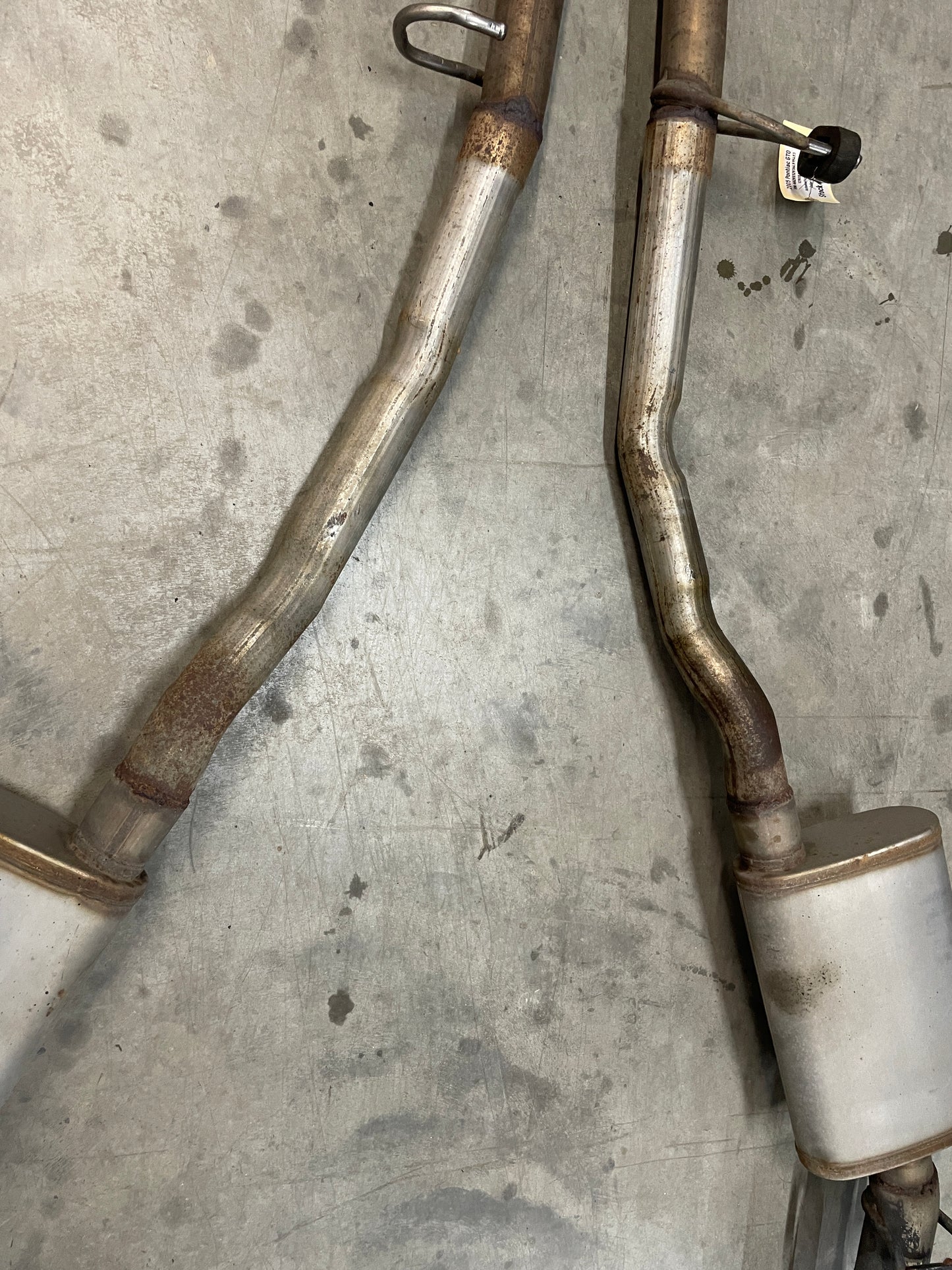 2005 Pontiac GTO Factory Exhaust OEM - Day's Parts Yard