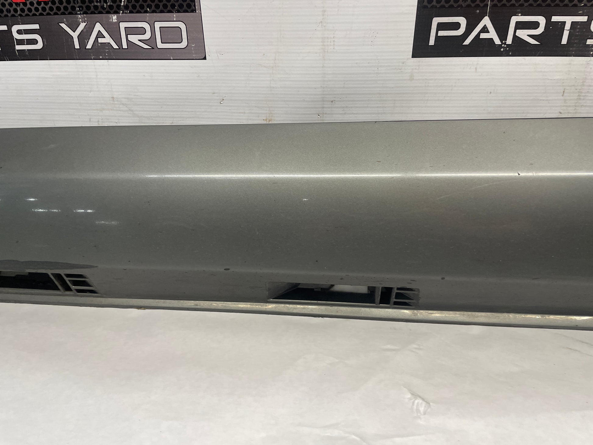 2013 Chevy Caprice LH Driver Rocker Molding Side Skirt Panel Trim OEM - Day's Parts Yard