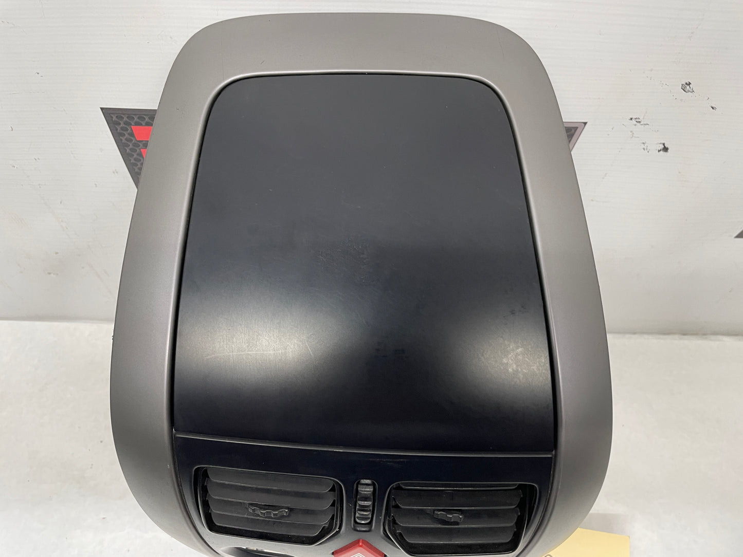 2006 Pontiac GTO Center Dash Radio HVAC Bezel Plate Panel Trim OEM - Day's Parts Yard