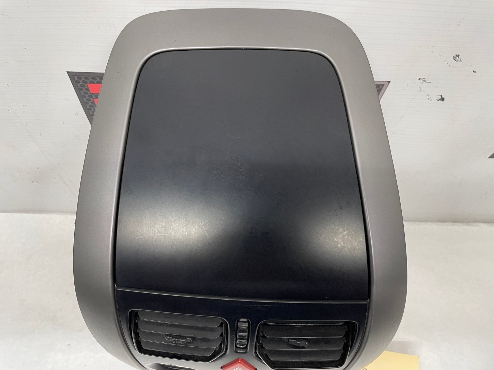 2006 Pontiac GTO Center Dash Radio HVAC Bezel Plate Panel Trim OEM - Day's Parts Yard