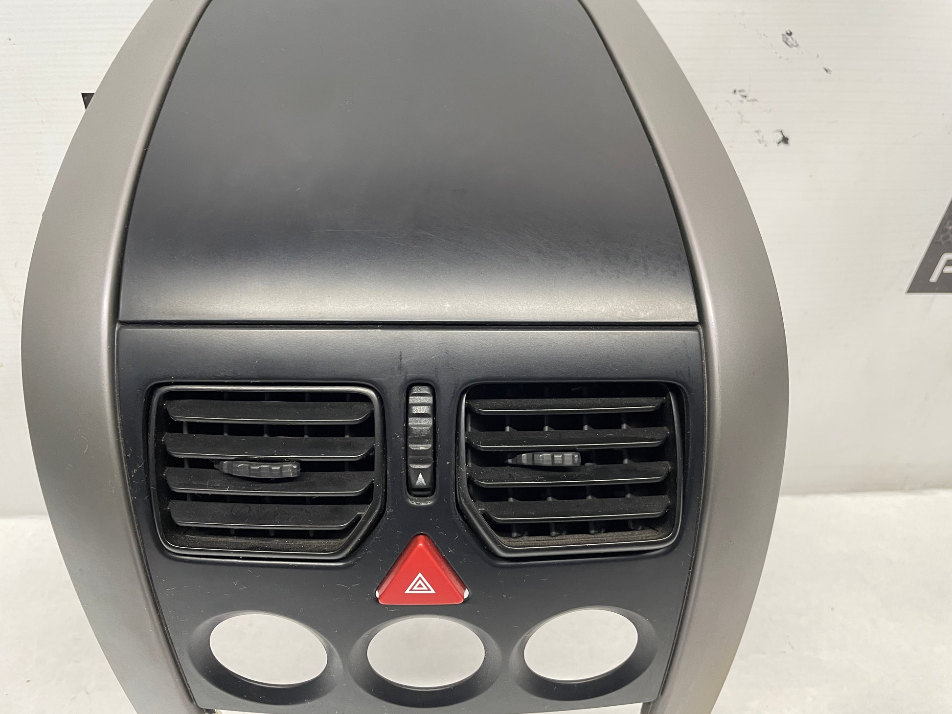 2006 Pontiac GTO Center Dash Radio HVAC Bezel Plate Panel Trim OEM - Day's Parts Yard