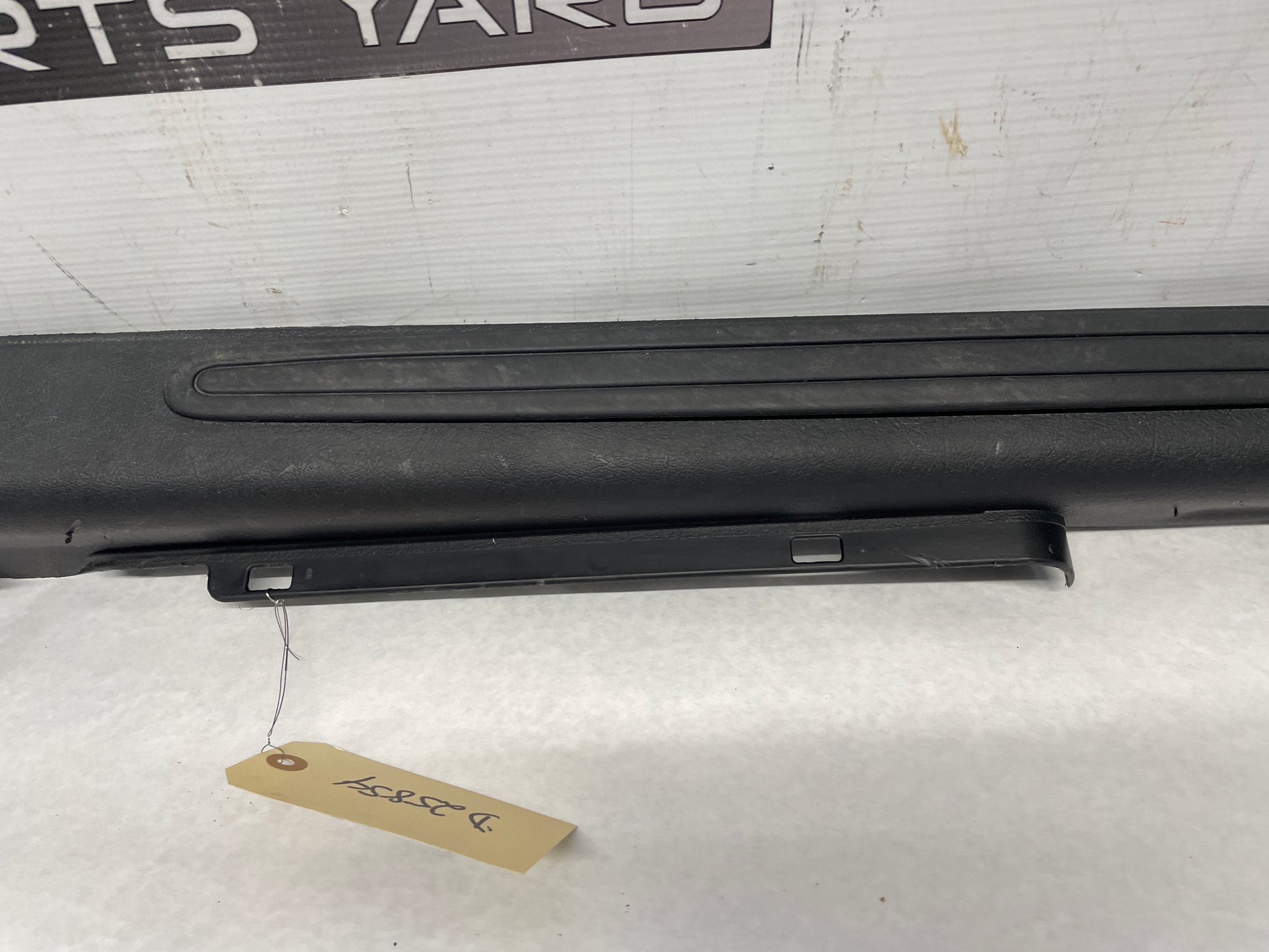 2005 Pontiac GTO LH Driver Interior Sill Carpet Retainer Trim Cover Panel OEM - Day's Parts Yard
