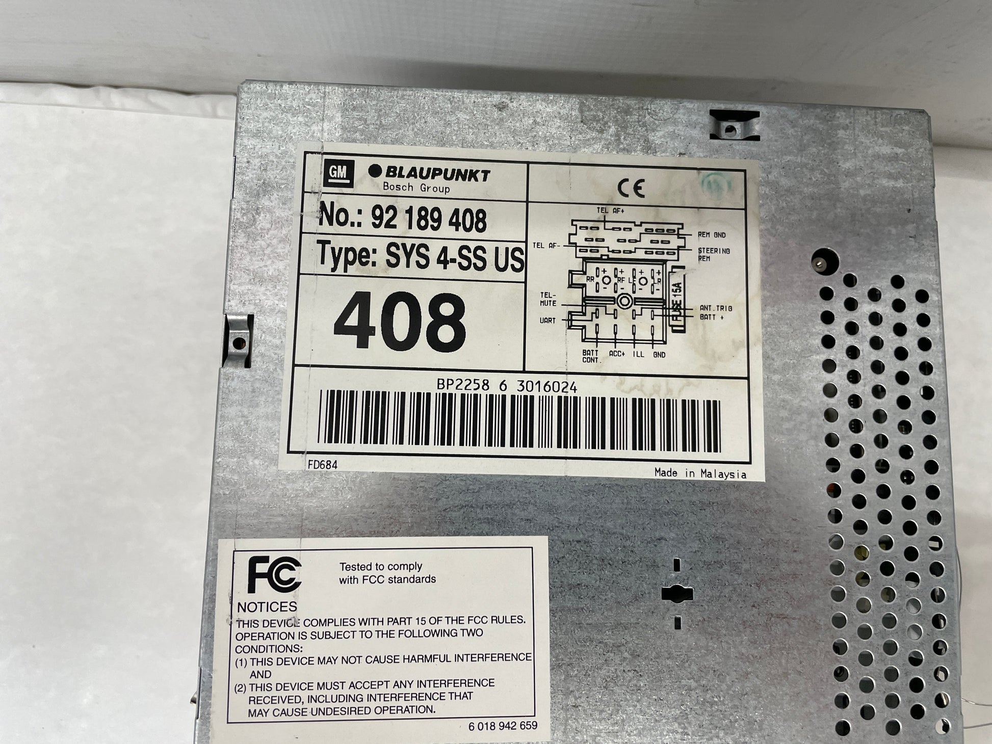 2006 Pontiac GTO Blaupunkt Radio Stereo 6 Disk CD Changer OEM - Day's Parts Yard