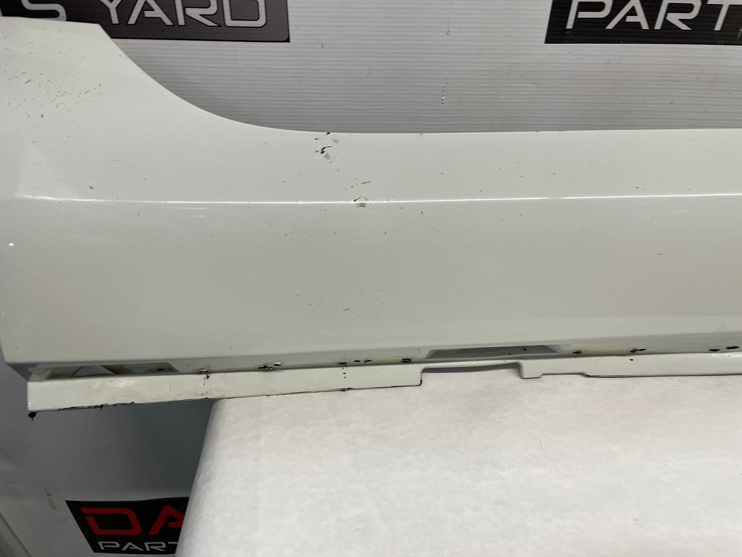 2012 Chevy Caprice PPV RH Passenger Rocker Molding Side Skirt Panel Trim White OEM