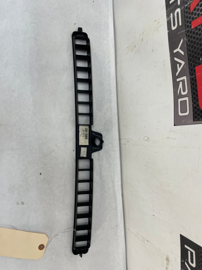 2013 Chevy Camaro ZL1 Heater Defroster Dash Grille Vent OEM - Day's Parts Yard