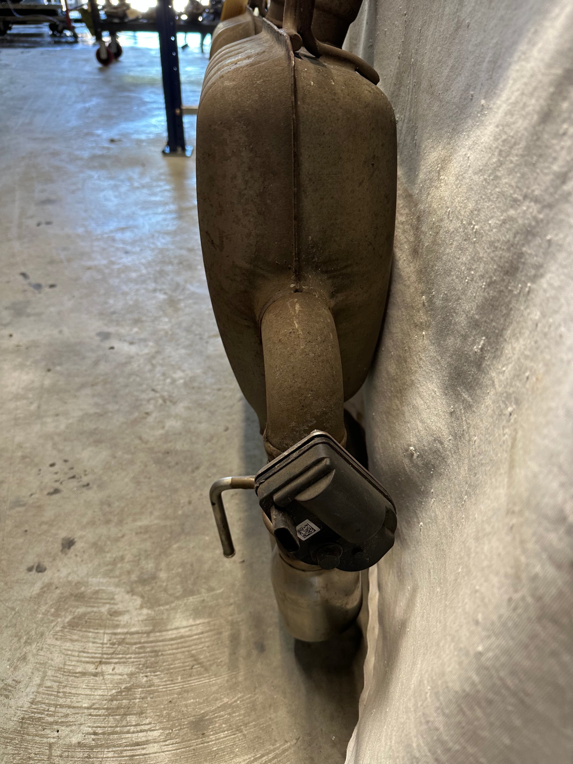 2017 Chevy Camaro SS Exhaust Muffler NPP Active Bi Mode OEM - Day's Parts Yard