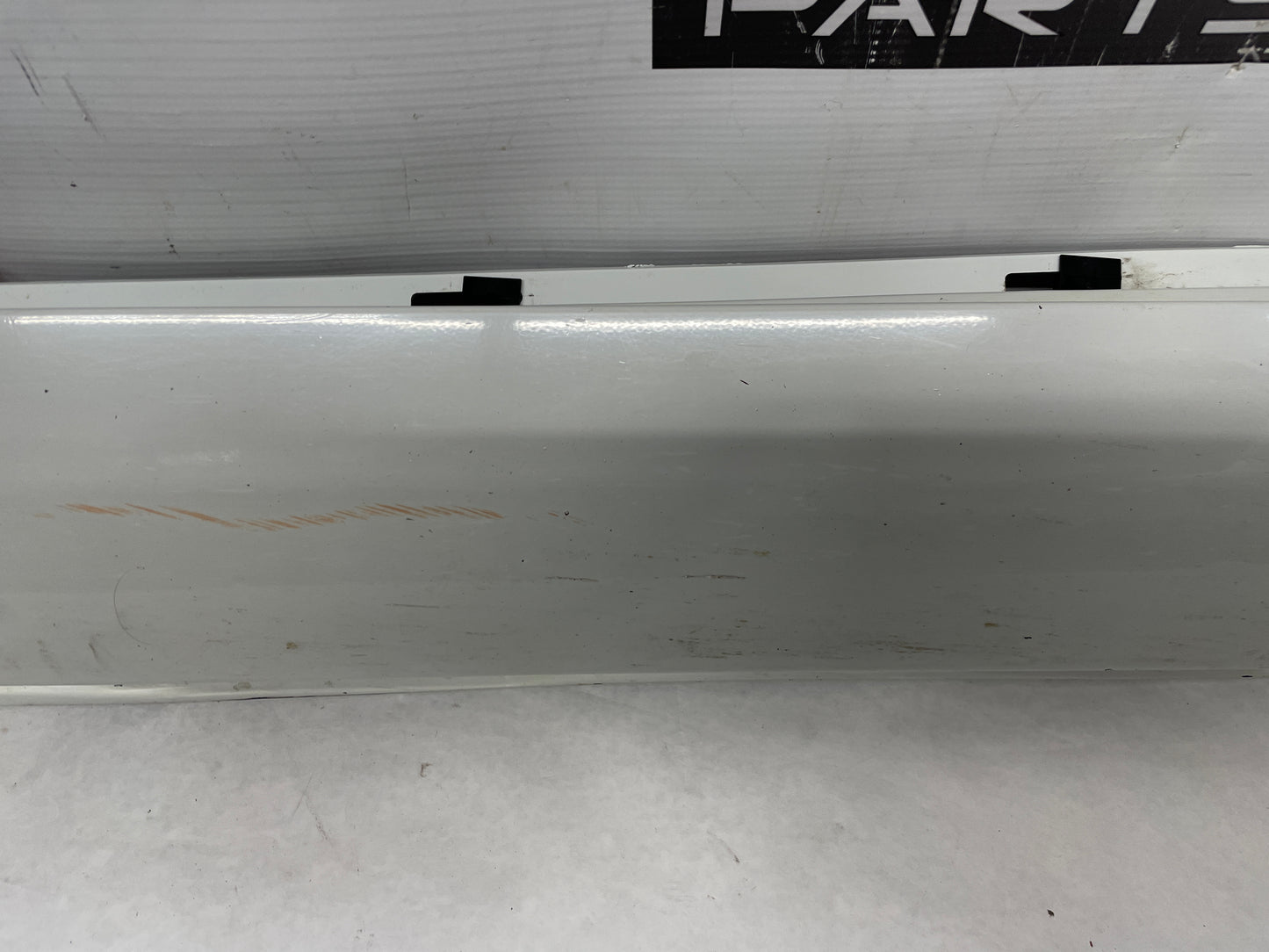 2012 Chevy Caprice PPV RH Passenger Rocker Molding Side Skirt Panel Trim White OEM