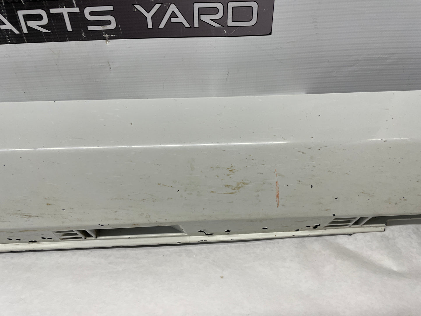 2012 Chevy Caprice PPV RH Passenger Rocker Molding Side Skirt Panel Trim White OEM