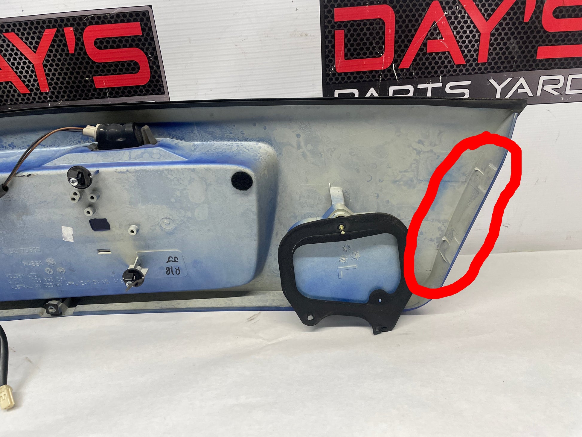 2005 Pontiac GTO Trunk Deck Lid Filler Insert Panel OEM - Day's Parts Yard