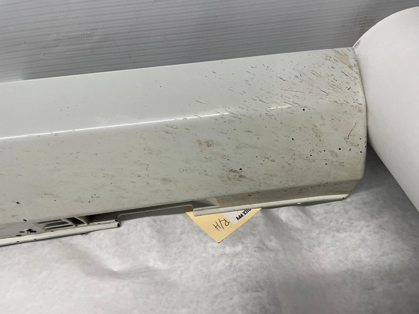 2012 Chevy Caprice PPV RH Passenger Rocker Molding Side Skirt Panel Trim White OEM