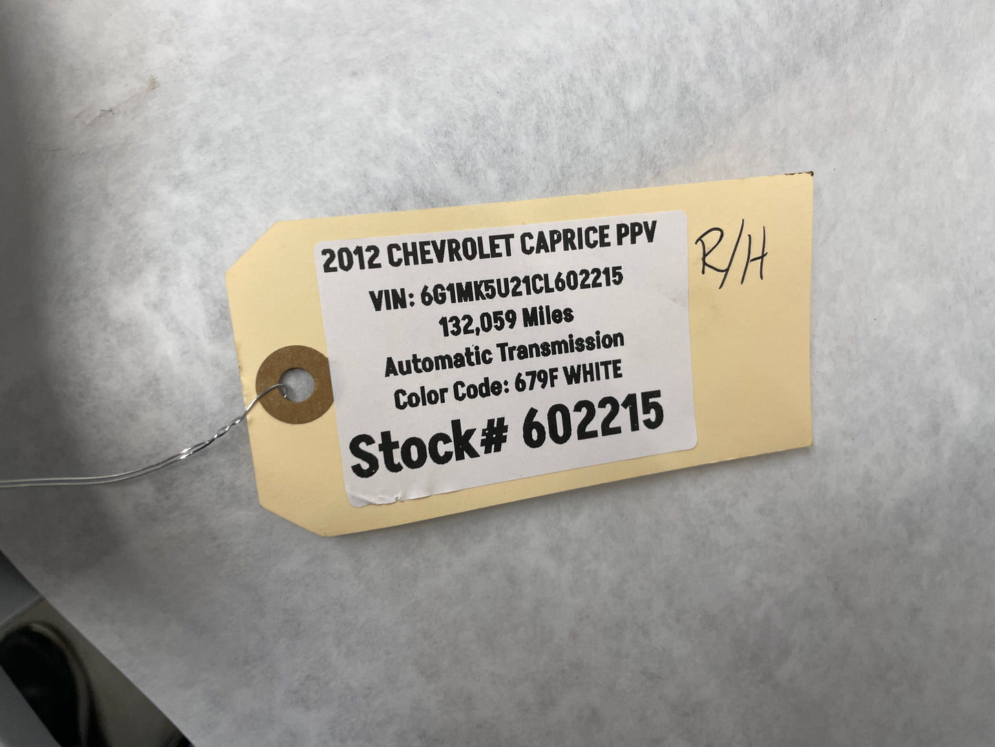 2012 Chevy Caprice PPV RH Passenger Rocker Molding Side Skirt Panel Trim White OEM