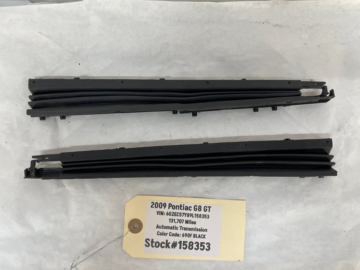 2009 Pontiac G8 GT Sunroof Sun Moon Roof Flex Rubber Molding Cover Strips OEM