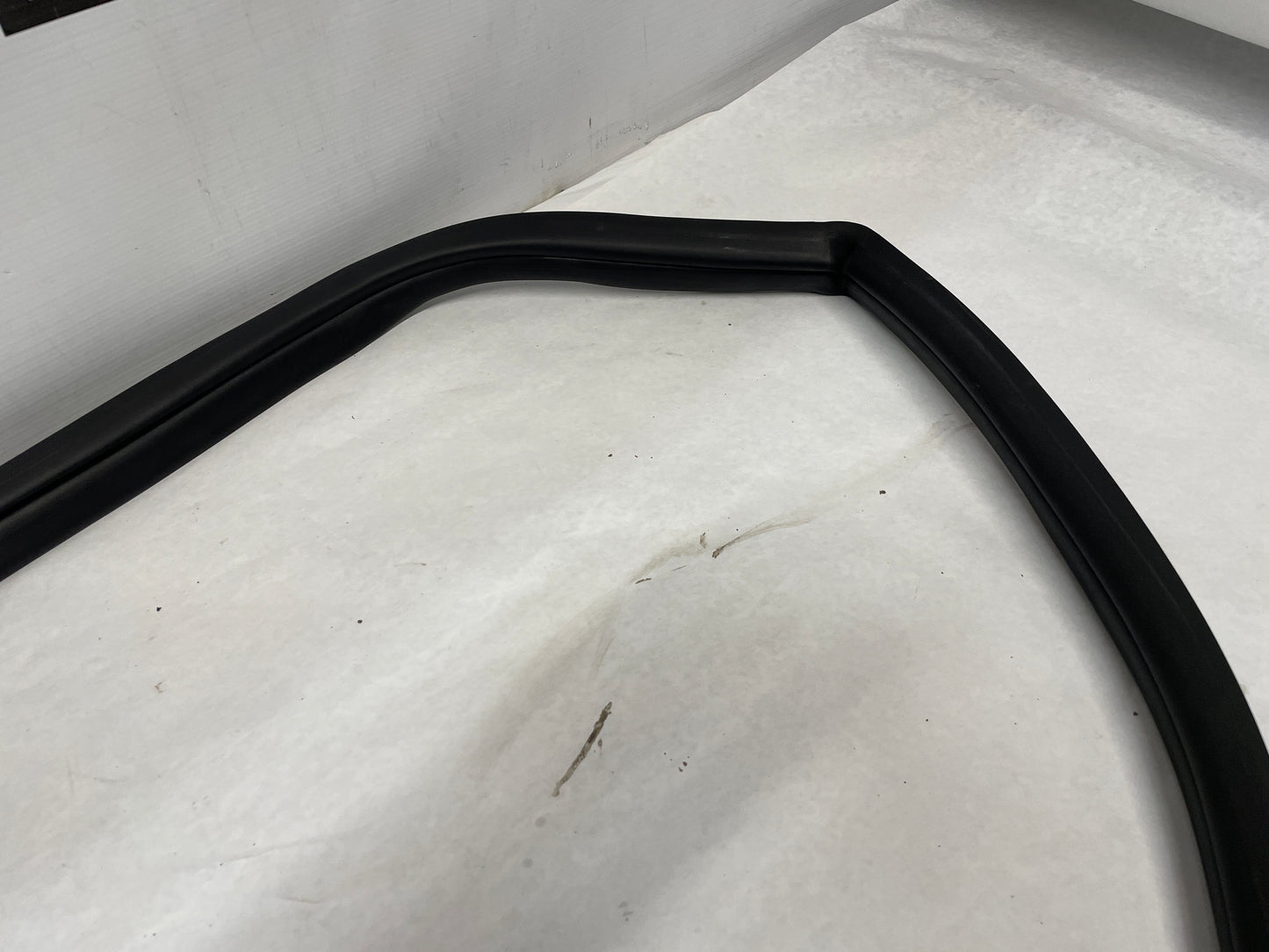2012 Chevy Caprice PPV RH Passenger Rear Door Weather Strip Rubber Seal OEM