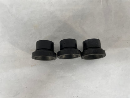 2004 Pontiac GTO Engine Cover Grommets OEM - Day's Parts Yard