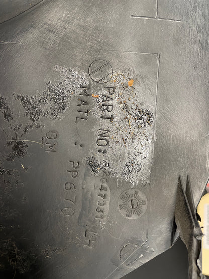 2006 Pontiac GTO RH & LH Interior Kick Panel Trim Molding OEM - Day's Parts Yard