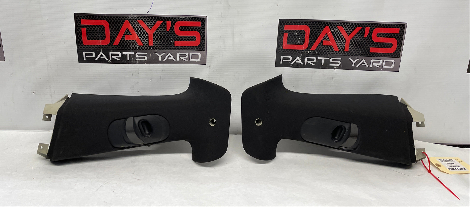 2006 Pontiac GTO RH & LH Interior Upper B Pillar Seat Belt Trim OEM - Day's Parts Yard