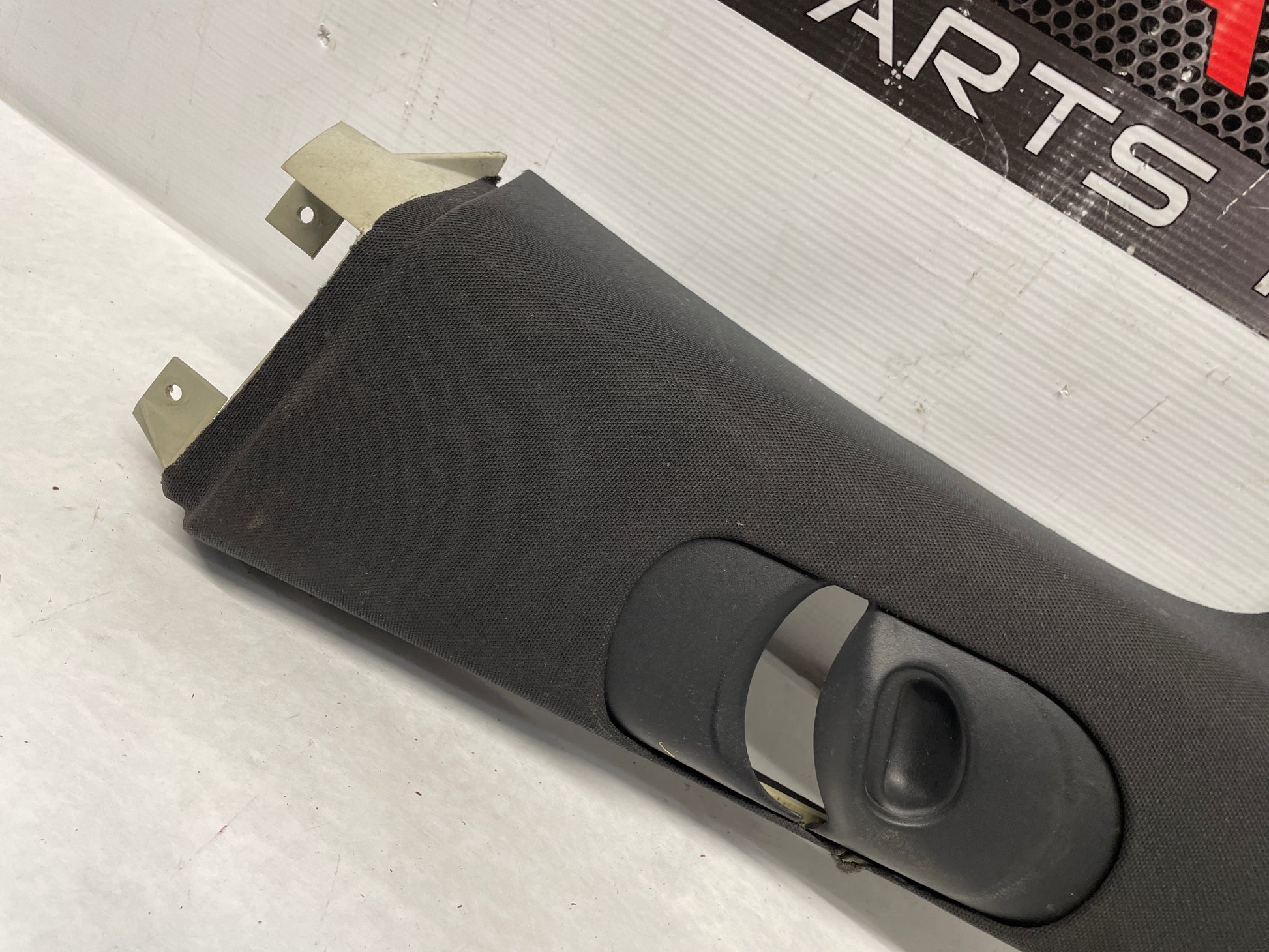 2006 Pontiac GTO RH & LH Interior Upper B Pillar Seat Belt Trim OEM - Day's Parts Yard