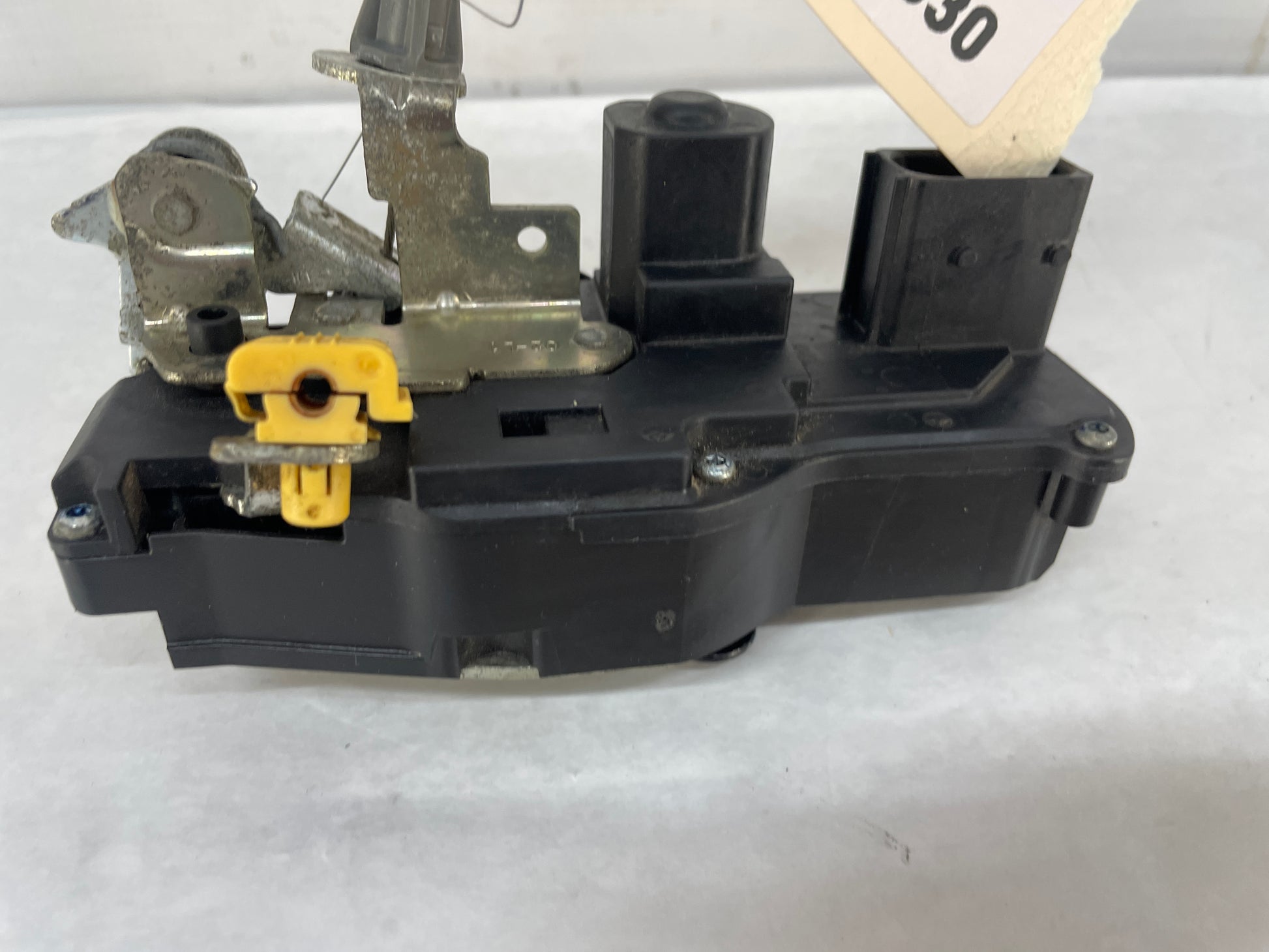 2009 Cadillac CTS-V Sedan LH Driver Front Door Lock Actuator OEM - Day's Parts Yard