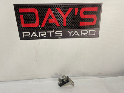 2015 Chevy SS Sedan Jump Starter Positive Post Battery Circuit Fuse Block OEM