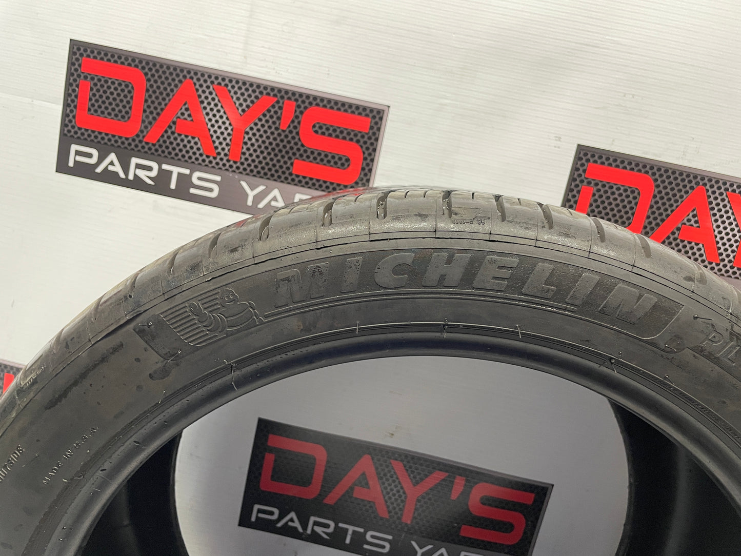 Michelin Pilot Sport All Season 4 285/30ZR19
