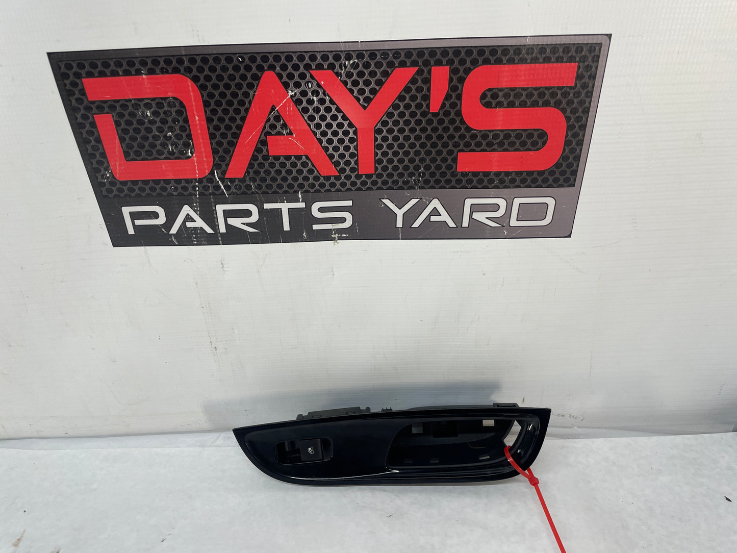 2015 Chevy SS Sedan RH Passenger Rear Window Switch Control Bezel OEM