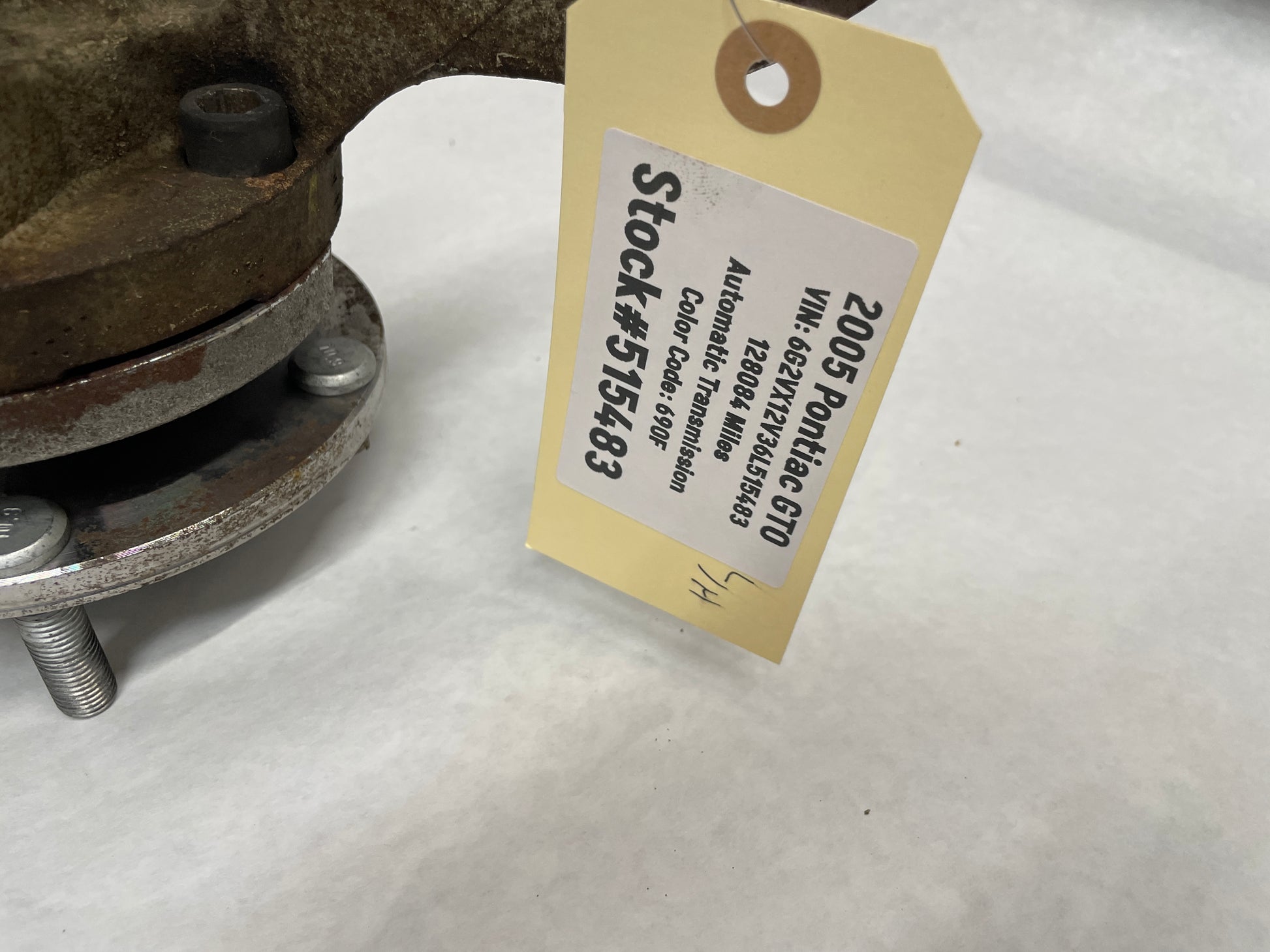 2005 Pontiac GTO LH Driver Front Suspension Spindle Hub Knuckle Assembly OEM - Day's Parts Yard