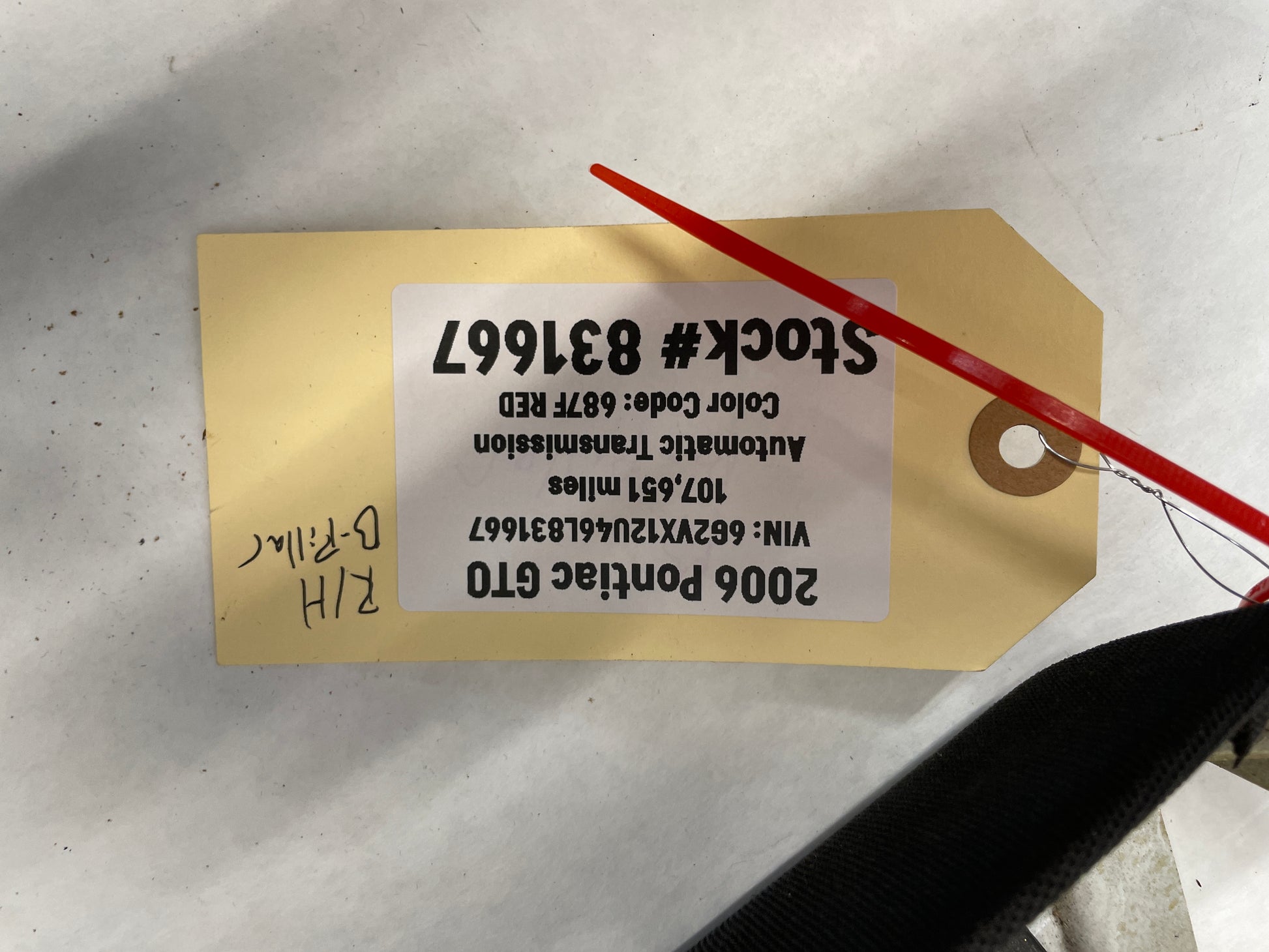 2006 Pontiac GTO RH & LH Interior Upper B Pillar Seat Belt Trim OEM - Day's Parts Yard