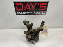 2005 Pontiac GTO RH Passenger Front Suspension Spindle Hub Knuckle Assembly OEM - Day's Parts Yard