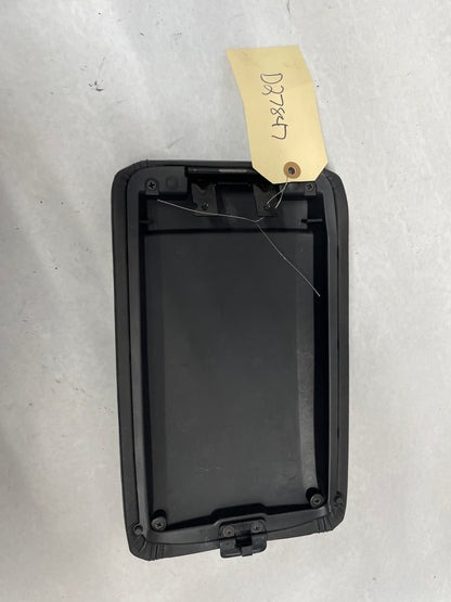 2006 Pontiac GTO Center Console Lid OEM - Day's Parts Yard