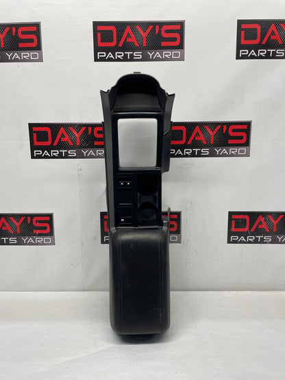 2005 Pontiac GTO Center Console Armrest OEM - Day's Parts Yard