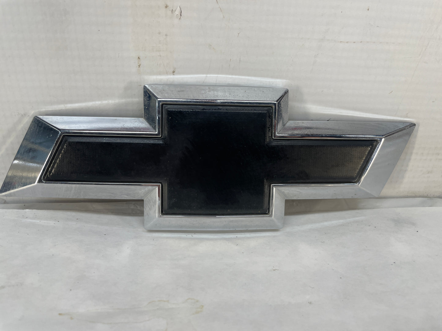 2015 Chevy SS Sedan Rear Trunk Deck Lid Emblem OEM