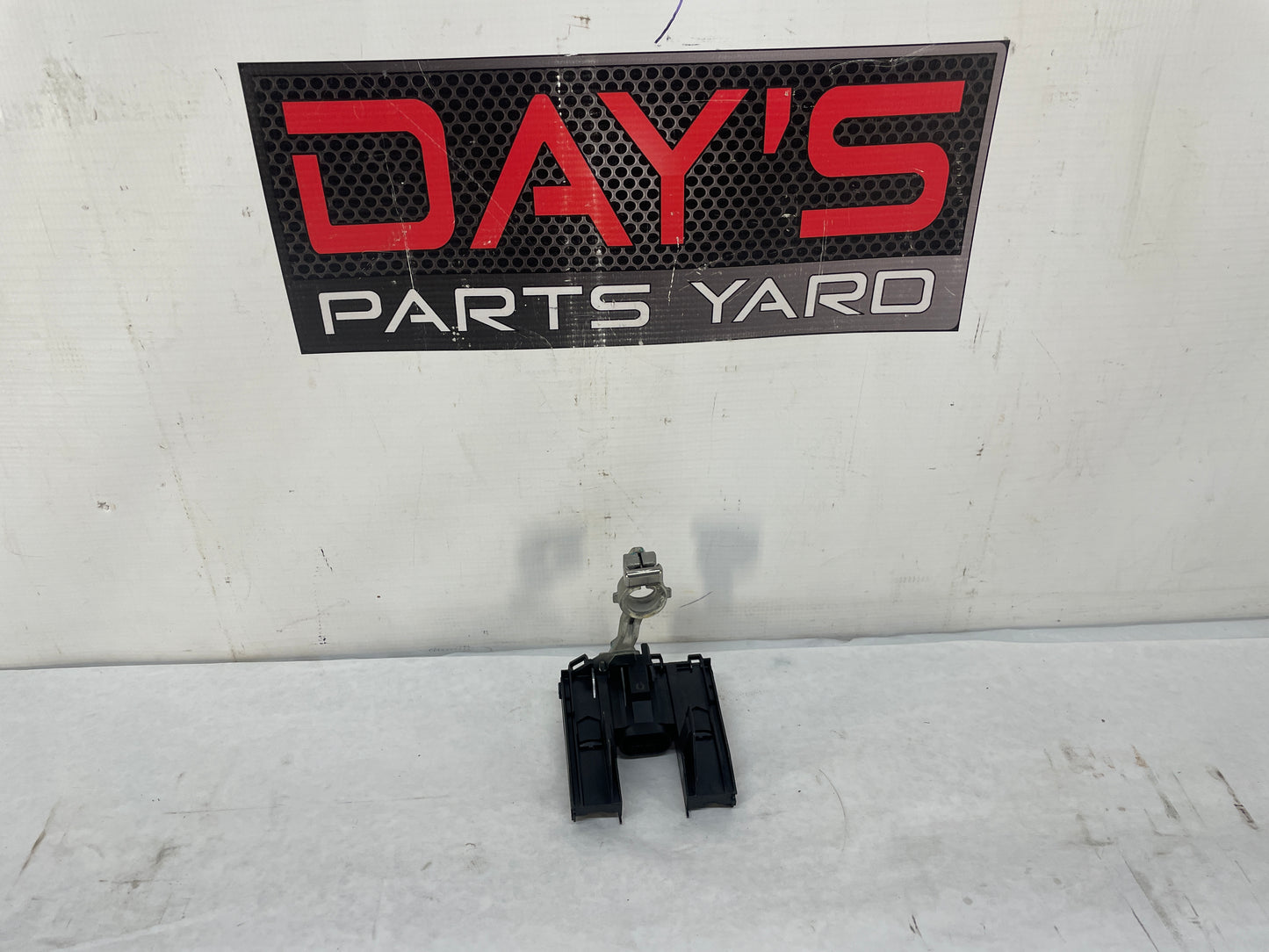 2015 Chevy SS Sedan Positive Terminal Battery Fuse Block Link OEM