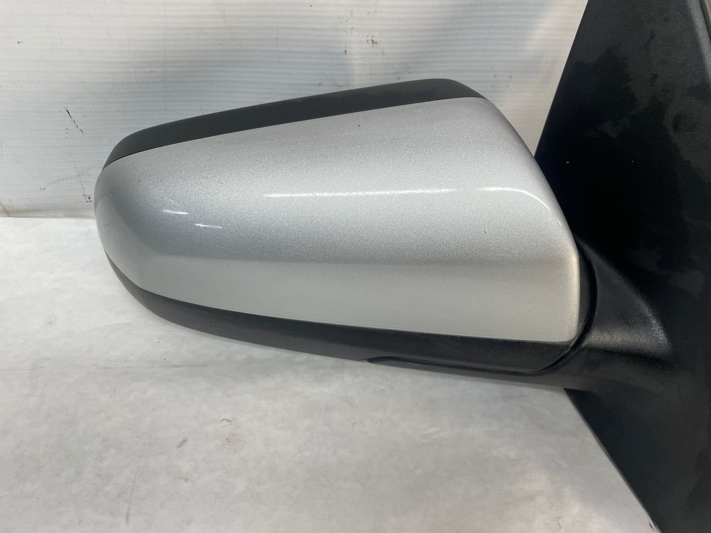 2015 Chevy SS Sedan RH Passenger Exterior Out Side Mirror OEM