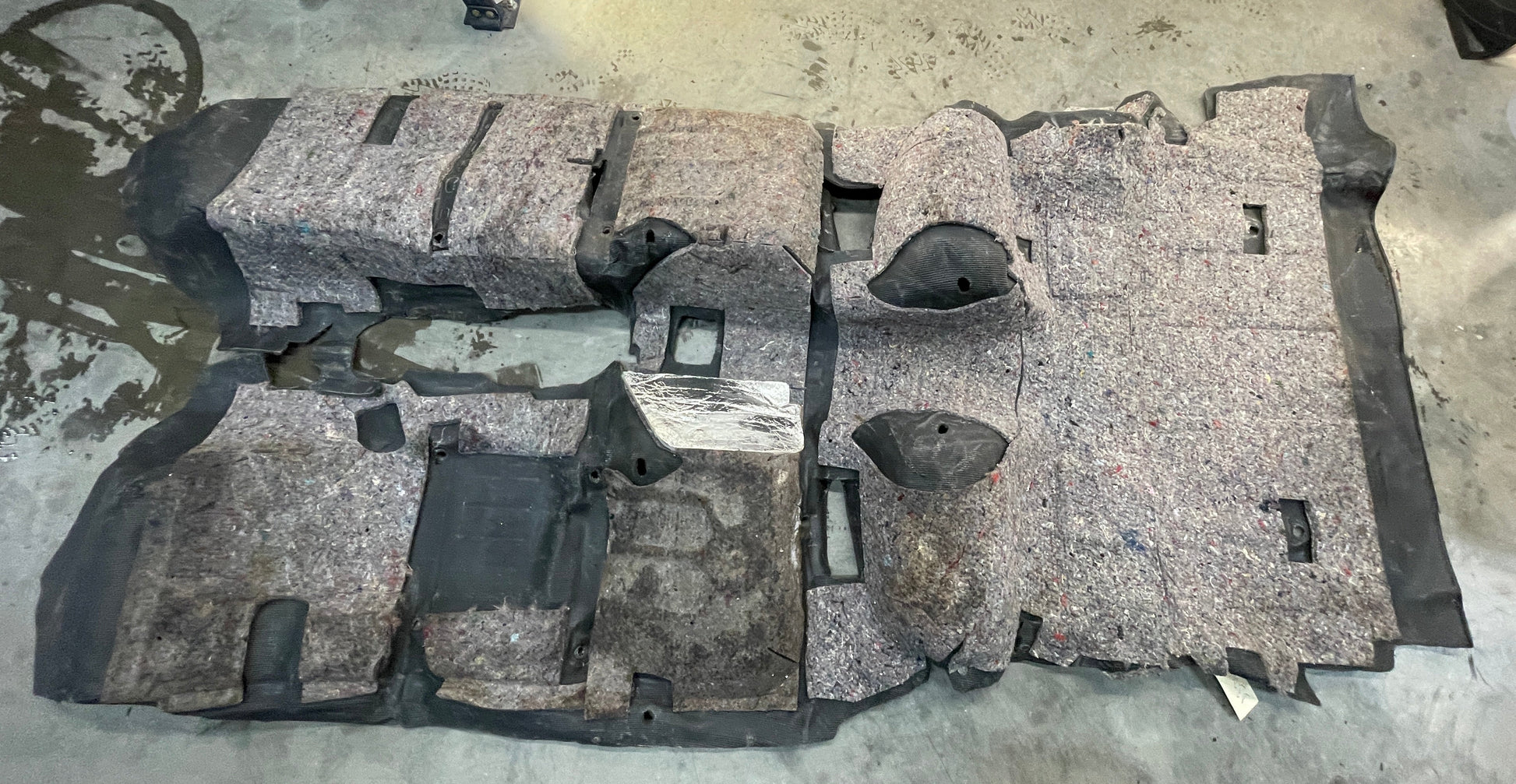 2001 Pontiac Trans AM WS6 Complete Floor Carpet OEM - Day's Parts Yard