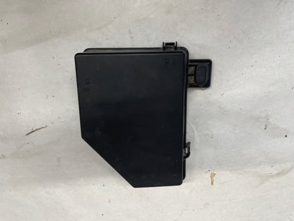 2012 Chevy Caprice PPV Engine Bay Fuse Relay Box Block OEM