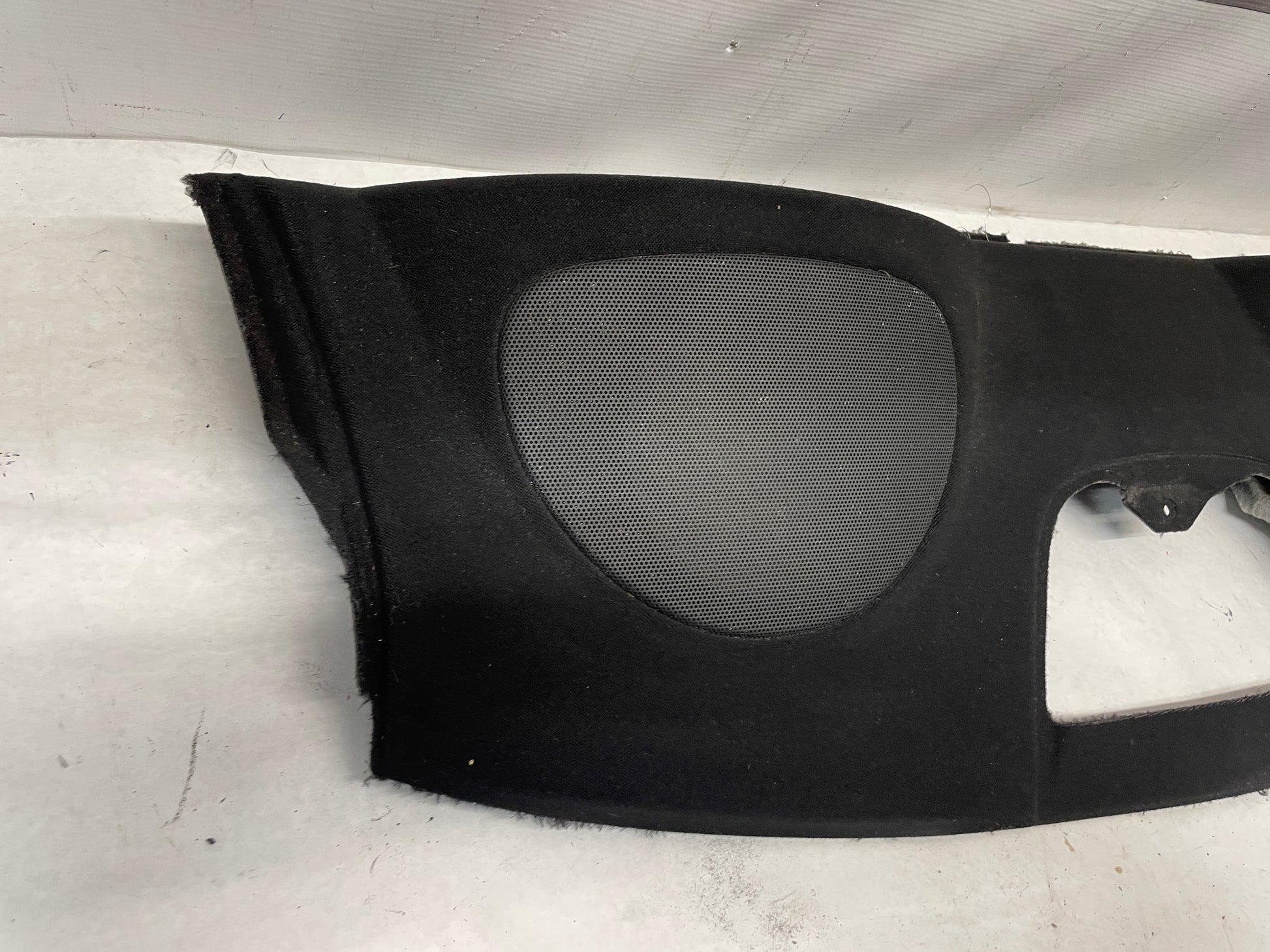 2006 Pontiac GTO Rear Window Interior Package Deck Tray Trim Panel OEM - Day's Parts Yard