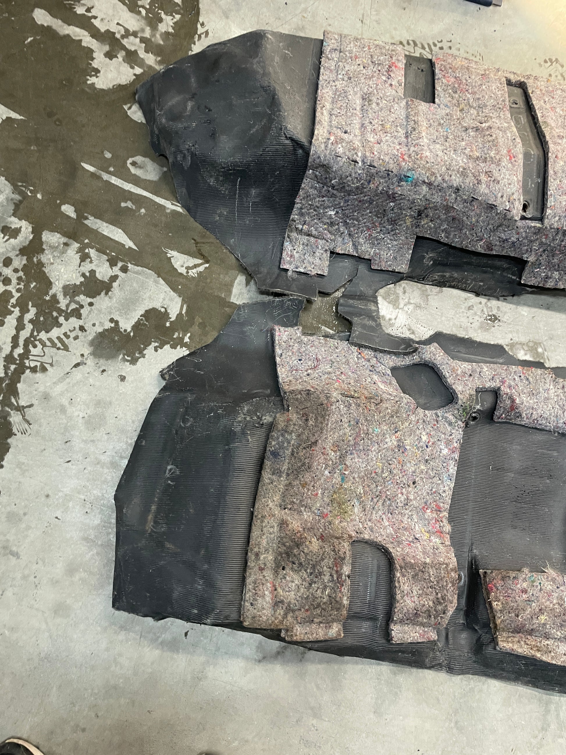 2001 Pontiac Trans AM WS6 Complete Floor Carpet OEM - Day's Parts Yard