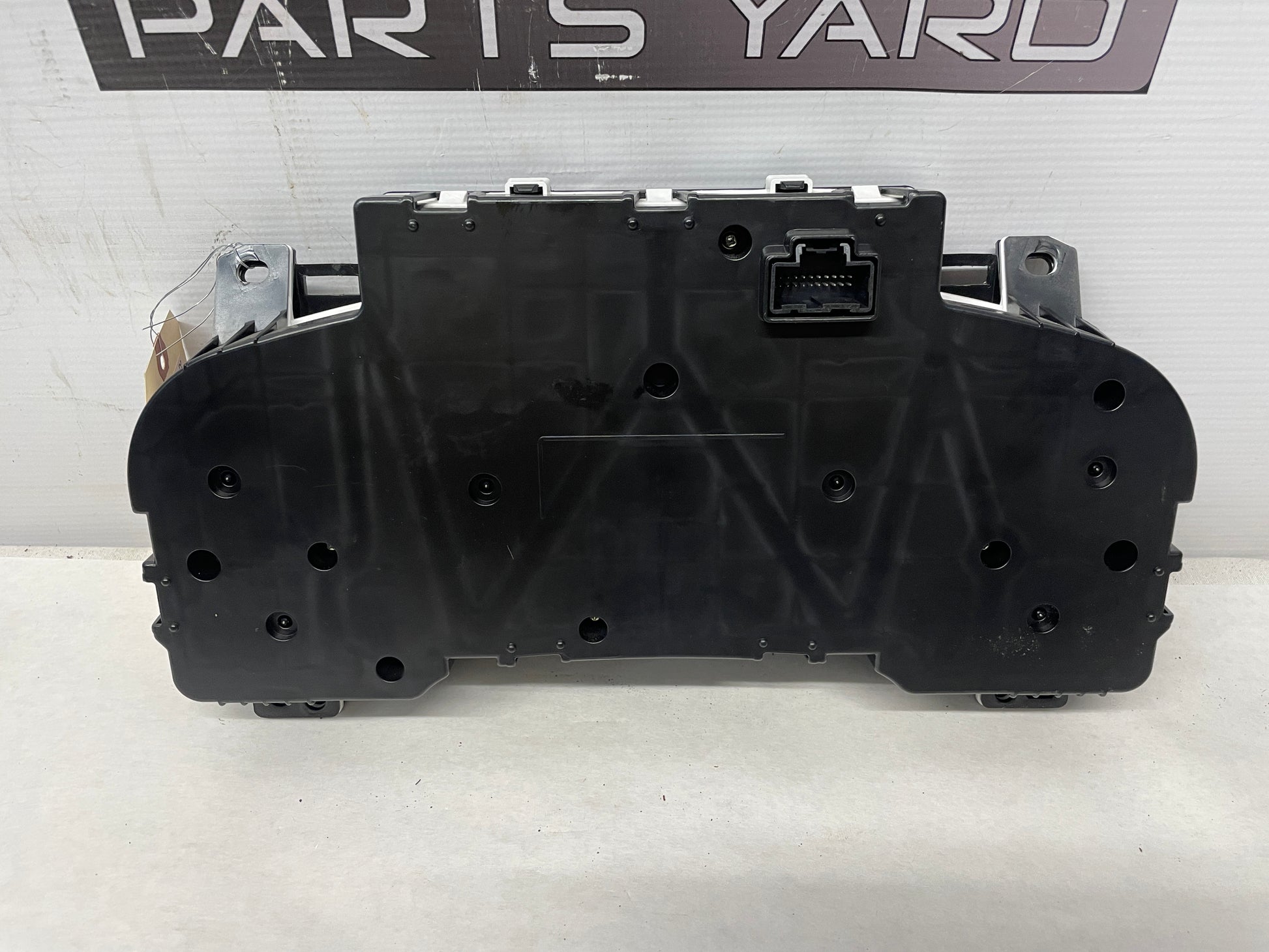 2009 GMC Sierra 2500HD SLT Gauge Cluster Speedometer OEM - Day's Parts Yard