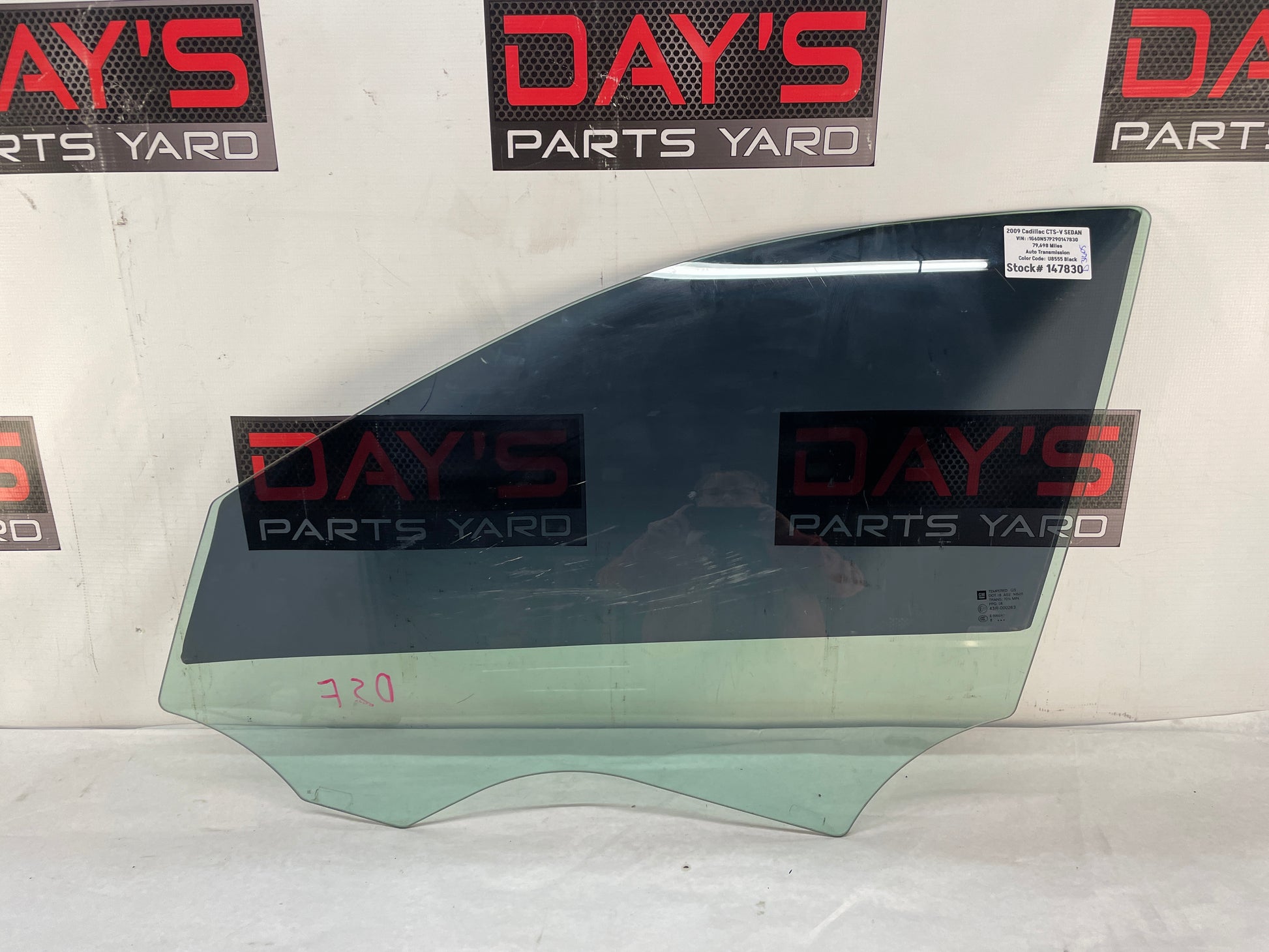 2009 Cadillac CTS-V Sedan LH Driver Front Door Window Glass OEM - Day's Parts Yard