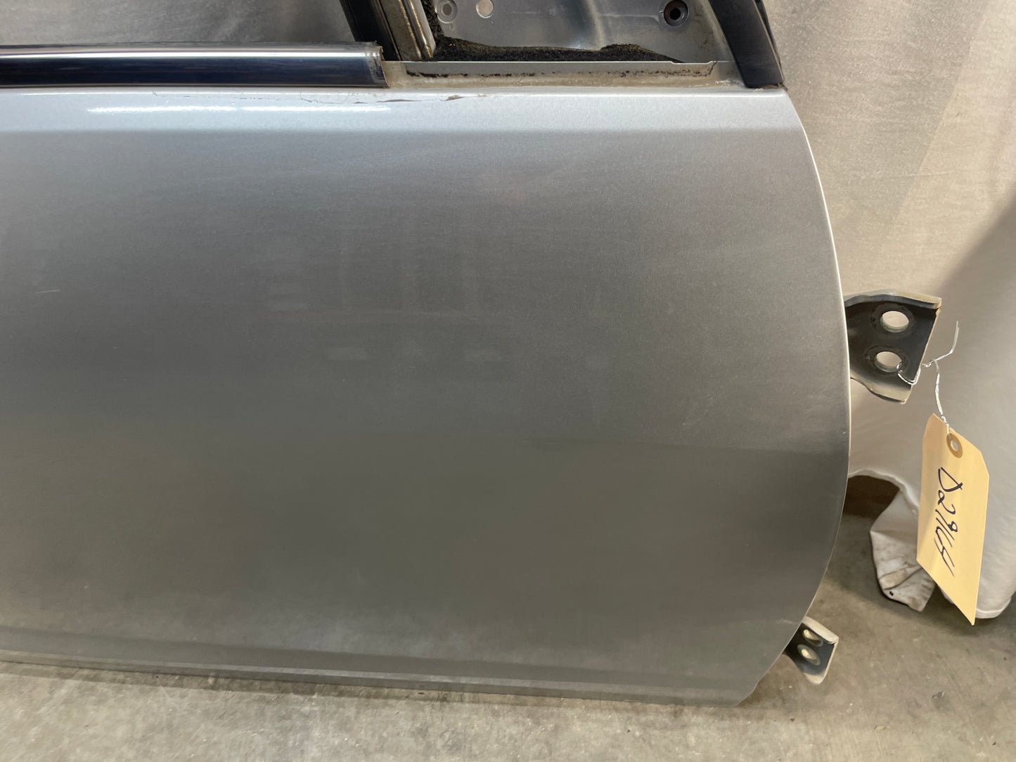 2015 Chevy SS Sedan RH Passenger Front Exterior Door Silver OEM