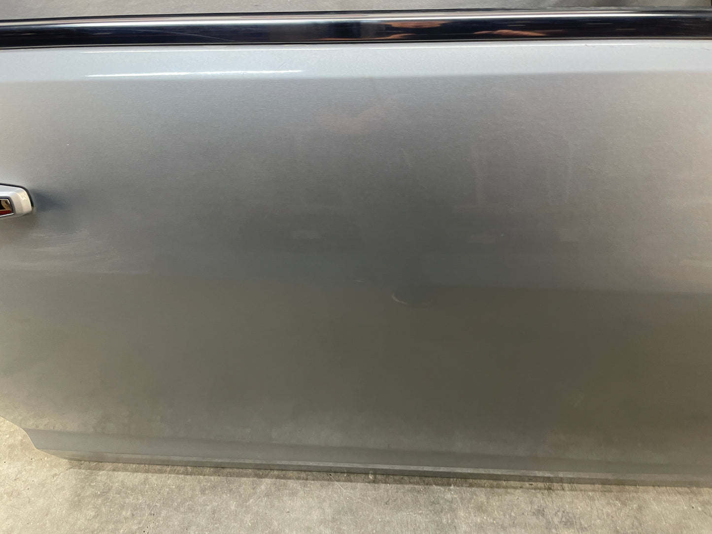 2015 Chevy SS Sedan RH Passenger Front Exterior Door Silver OEM