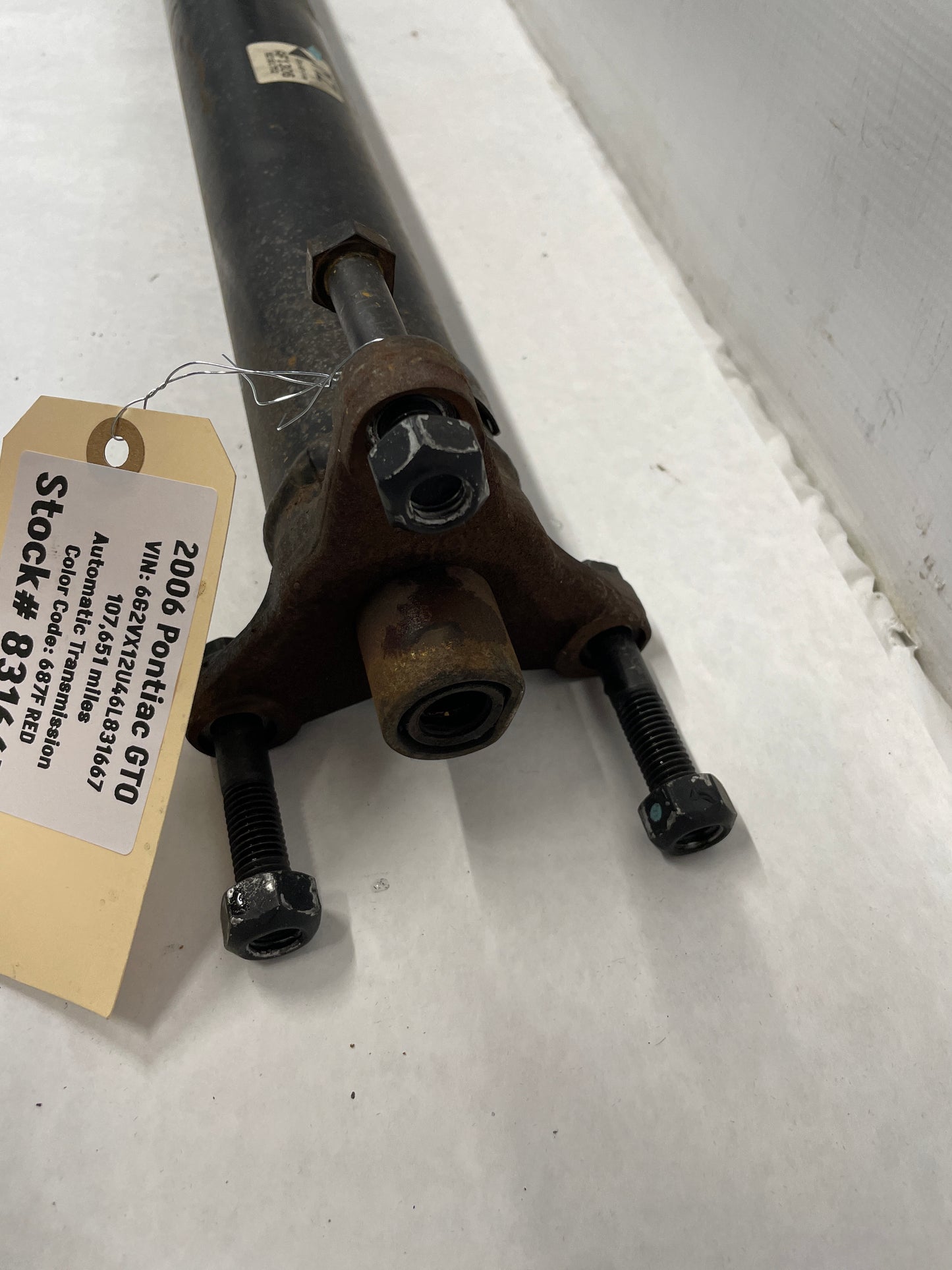 2006 Pontiac GTO Drive Propeller Shaft Driveshaft OEM - Day's Parts Yard