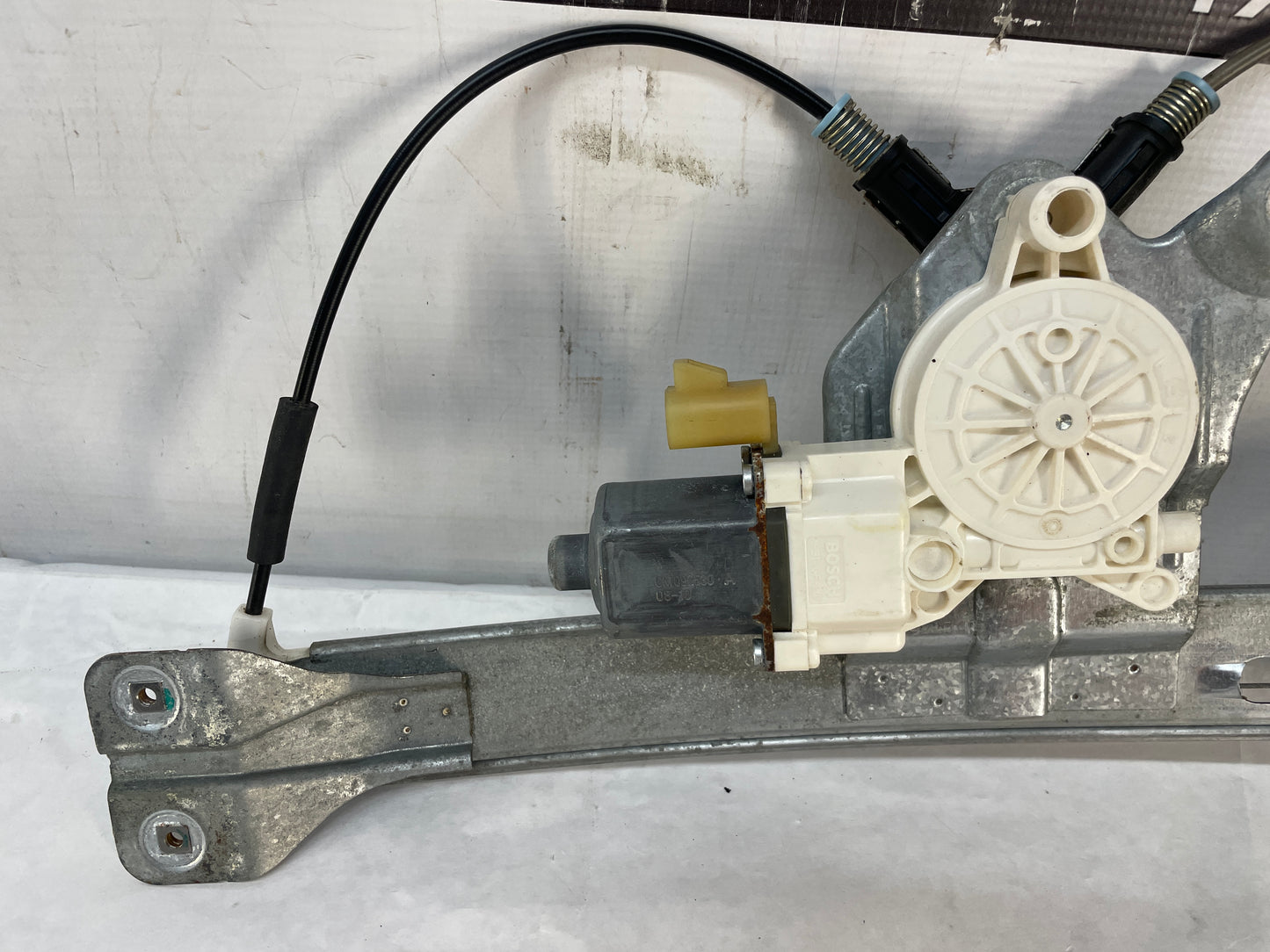 2009 Cadillac CTS-V Sedan RH Passenger Rear Window Regulator w/ Motor OEM - Day's Parts Yard