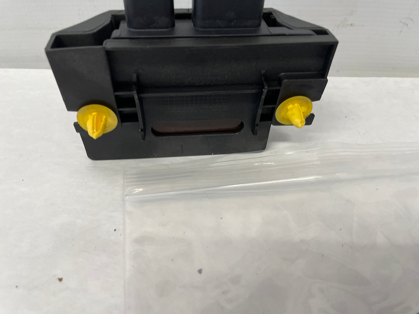 2009 Pontiac G8 GT RH Passenger Front Seat Occupancy Sensor Module OEM