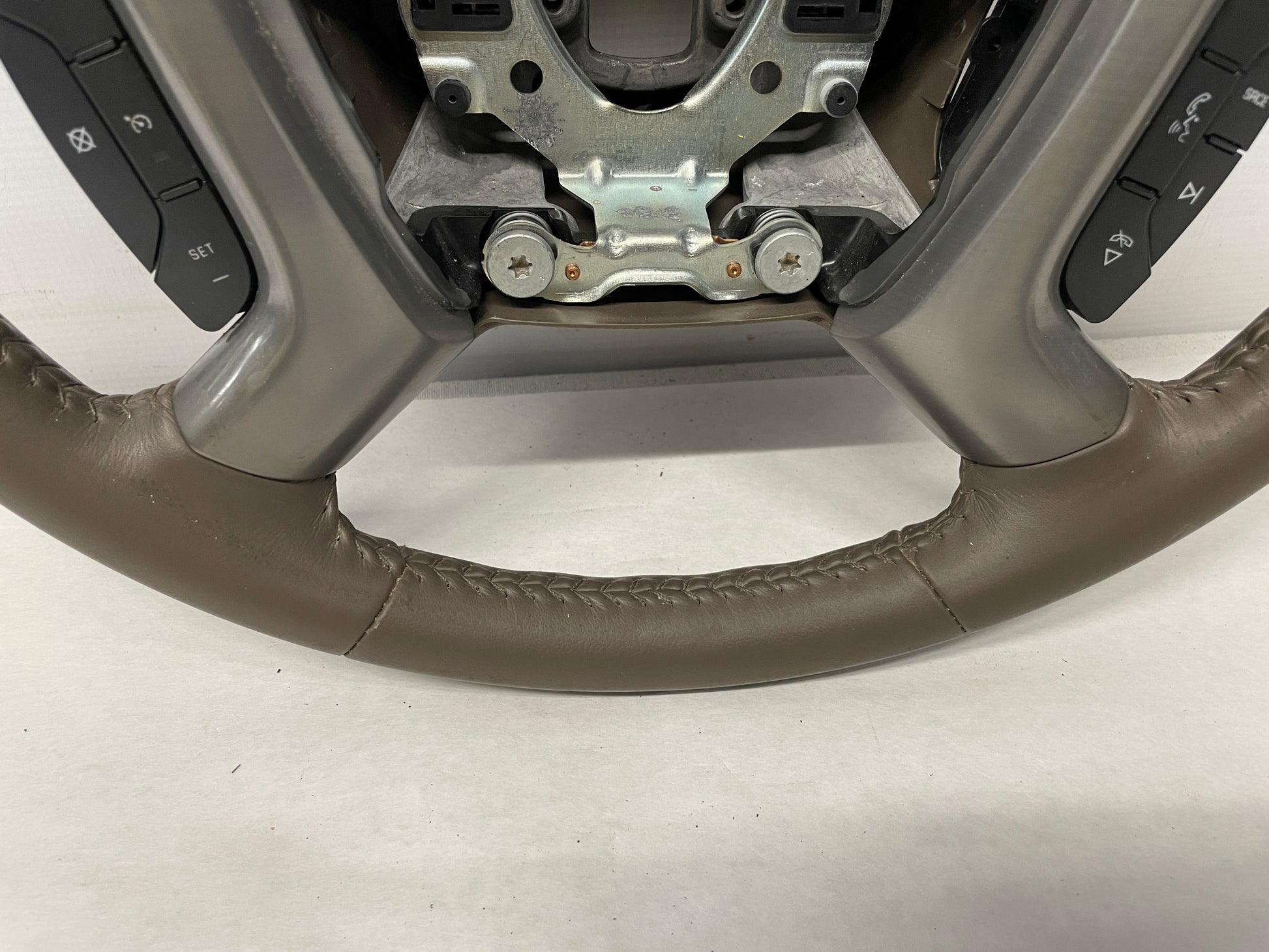 2009 GMC Sierra 2500HD SLT Steering Wheel OEM - Day's Parts Yard